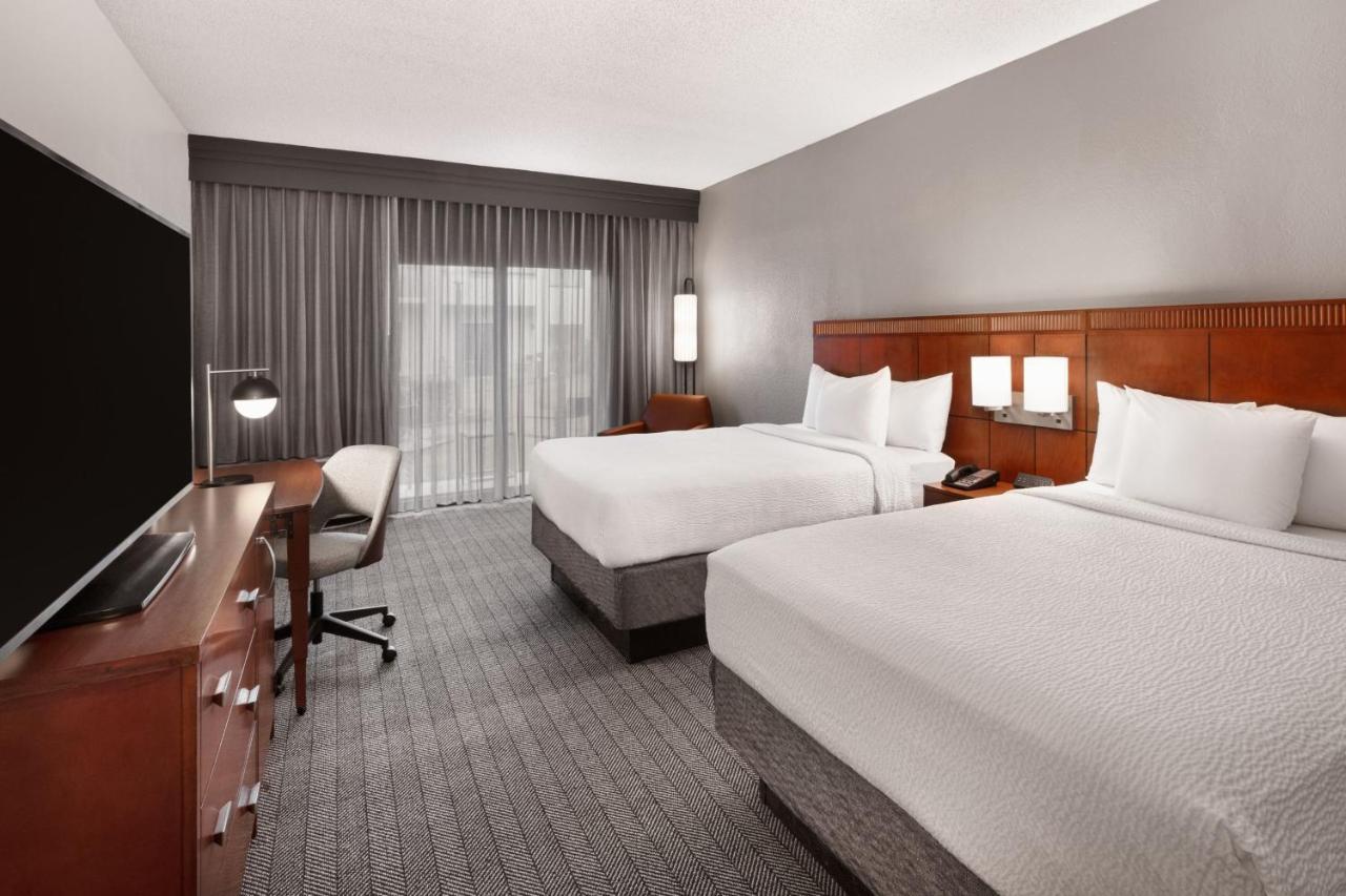 Hotel Courtyard By Marriott Memphis Airport Exterior foto