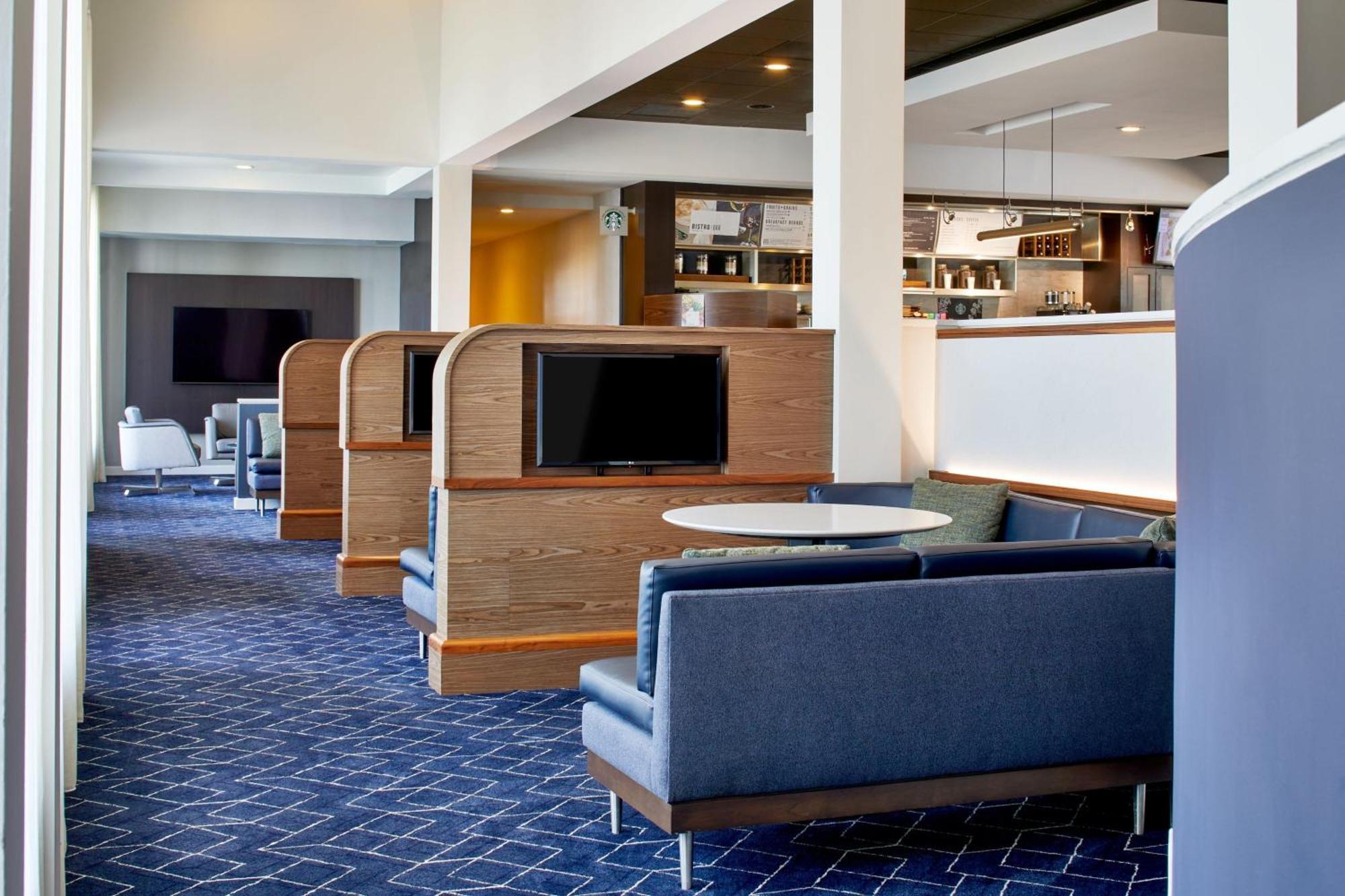 Hotel Courtyard By Marriott Memphis Airport Exterior foto