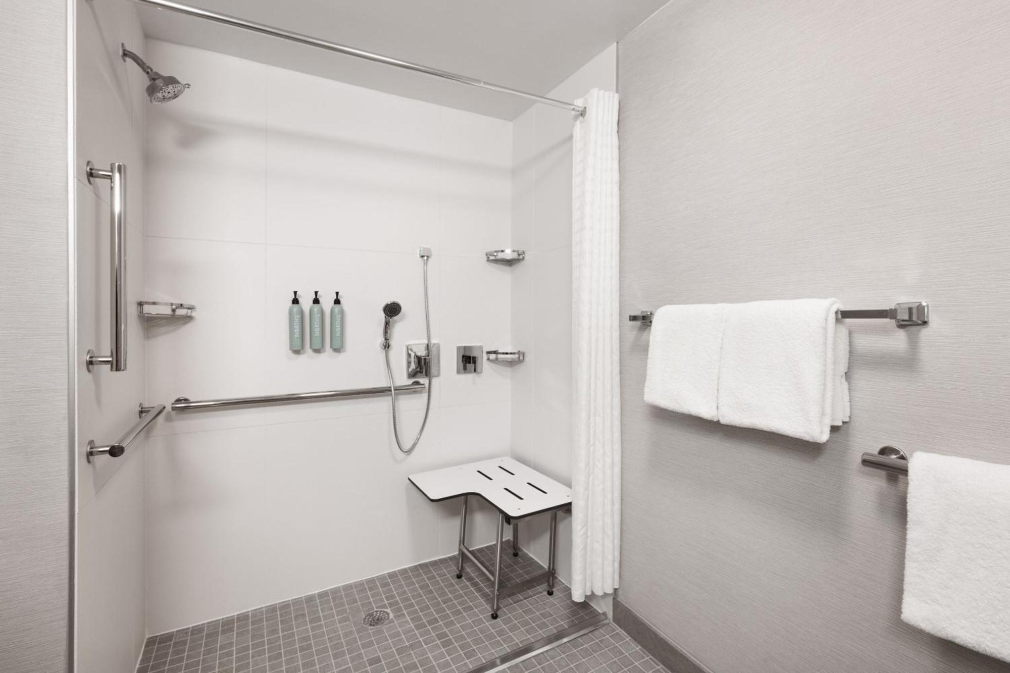 Hotel Courtyard By Marriott Memphis Airport Exterior foto